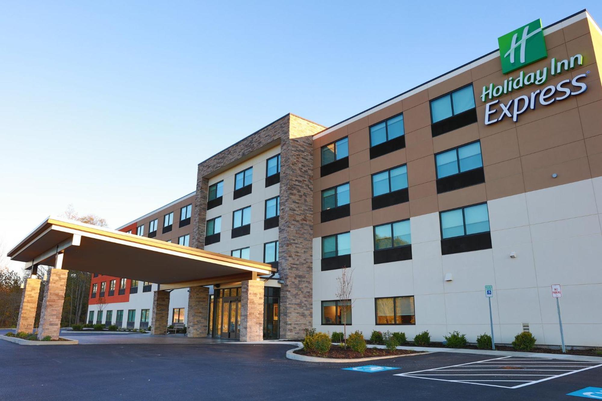 Holiday Inn Express Oneonta By Ihg Binghamton Exterior foto
